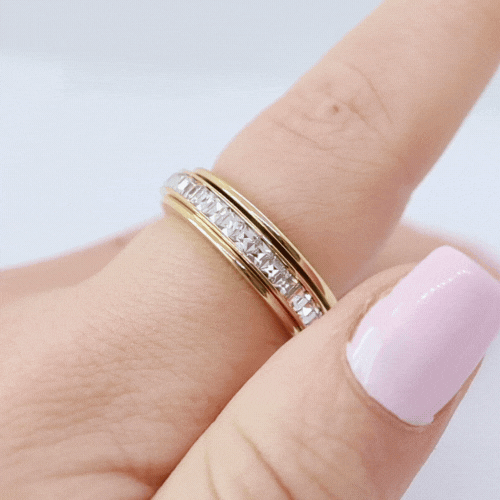 Anxiety Ring (Steentjes) Goud in beweging